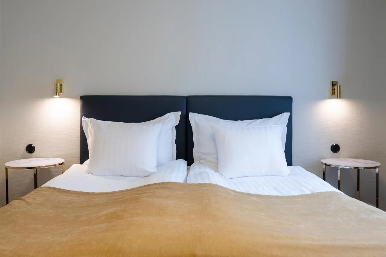Hotel Terminus Stockholm 4*,